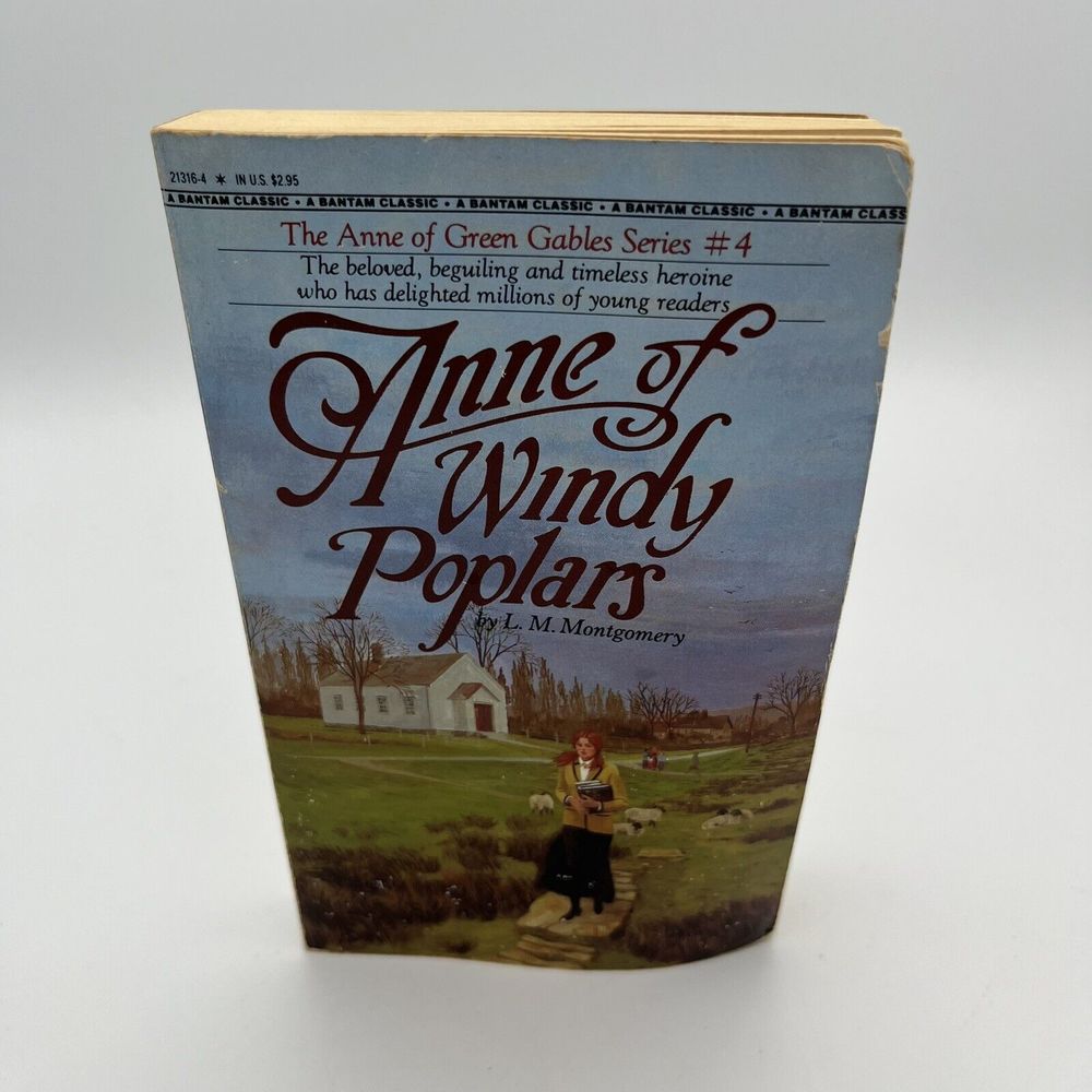 Anne of Windy Poplars by L. M. Montgomery Paperback 1988 Book #4 Green Gables VG